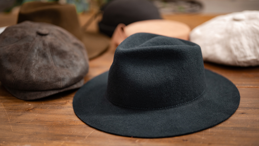 Detalle de material sin tratar para sombrero